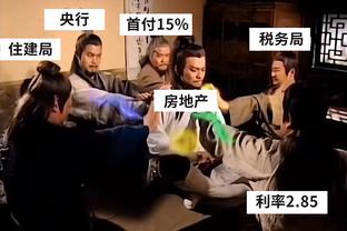 穿针引线！约基奇半场送10助攻 4中3拿6分